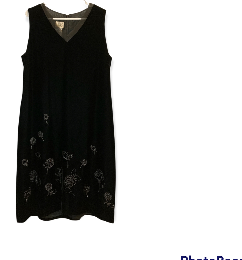 Vintage 1980's Laura Ashley midnight rose Jewel classic velvet dress